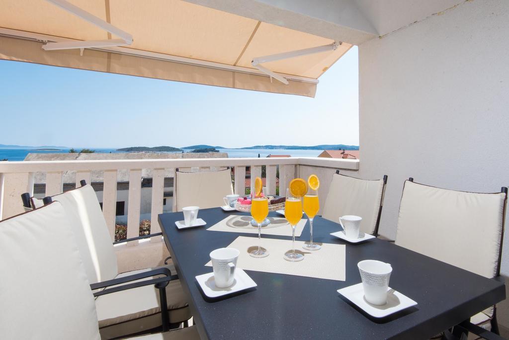 Apartments Villa Stella Orebić Esterno foto